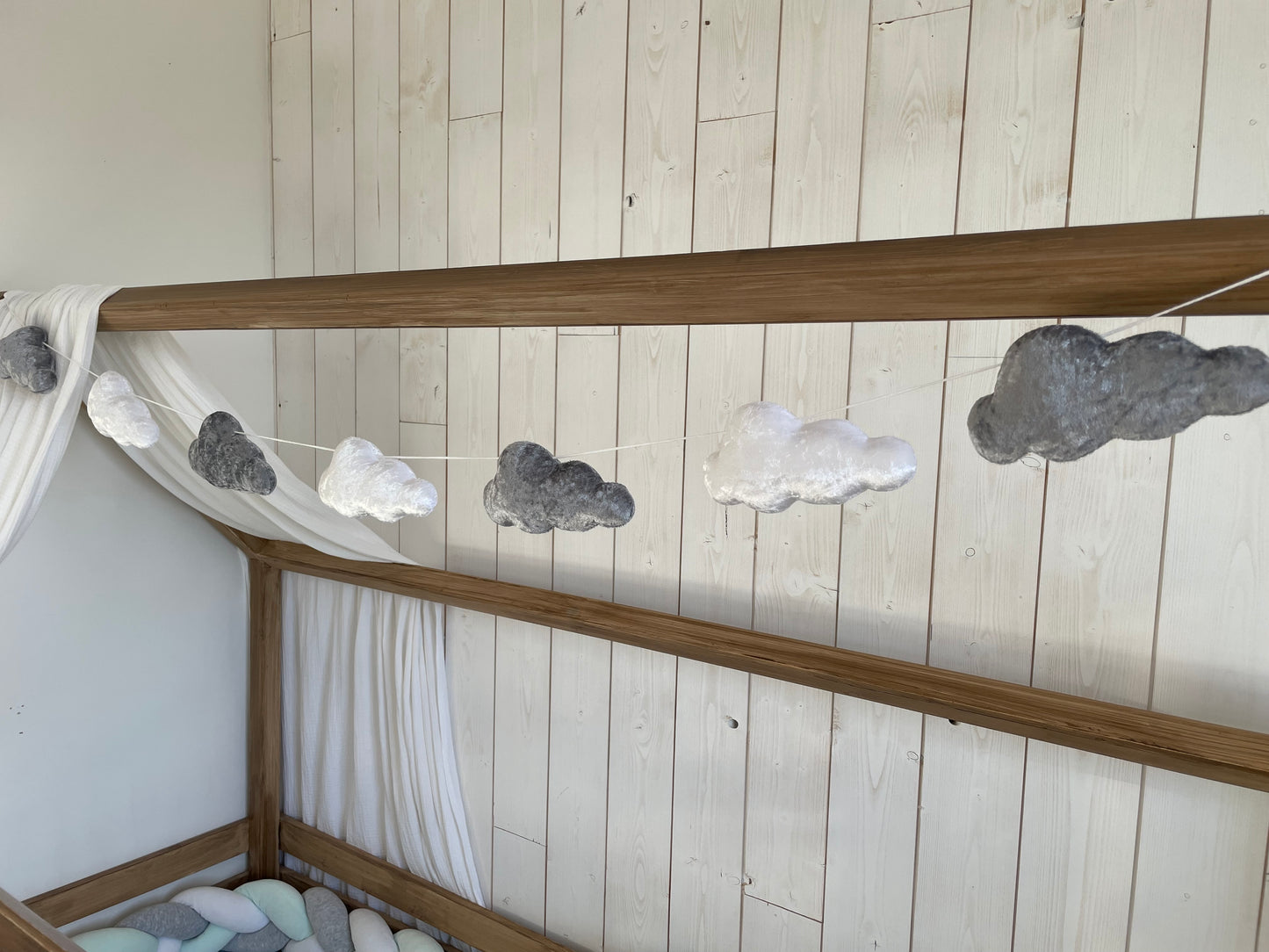 Guirlande de nuages