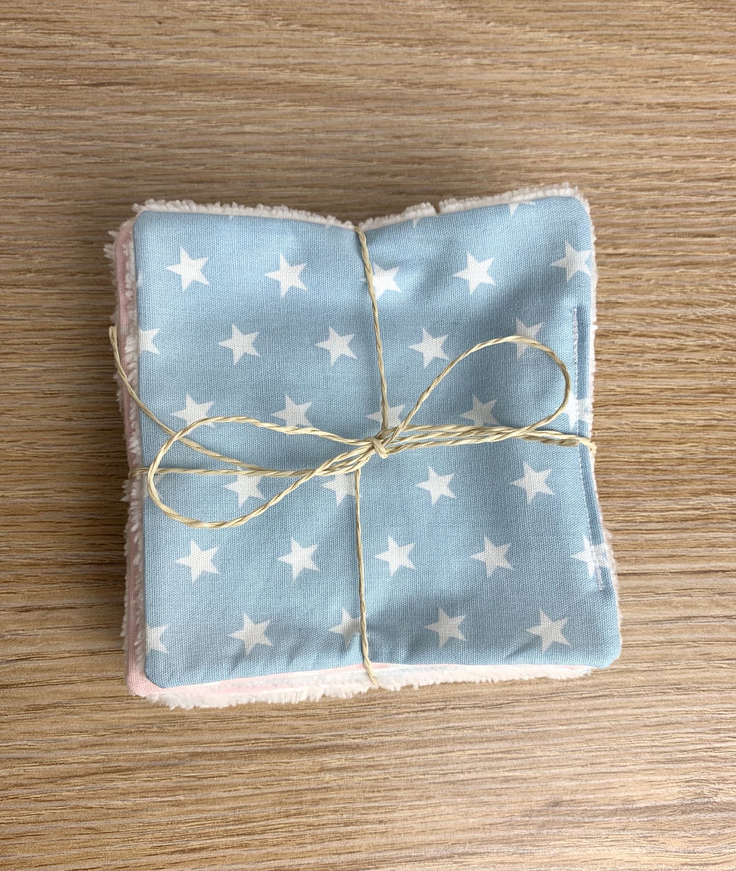 Lingettes bébé, semainier. Lingettes lavables