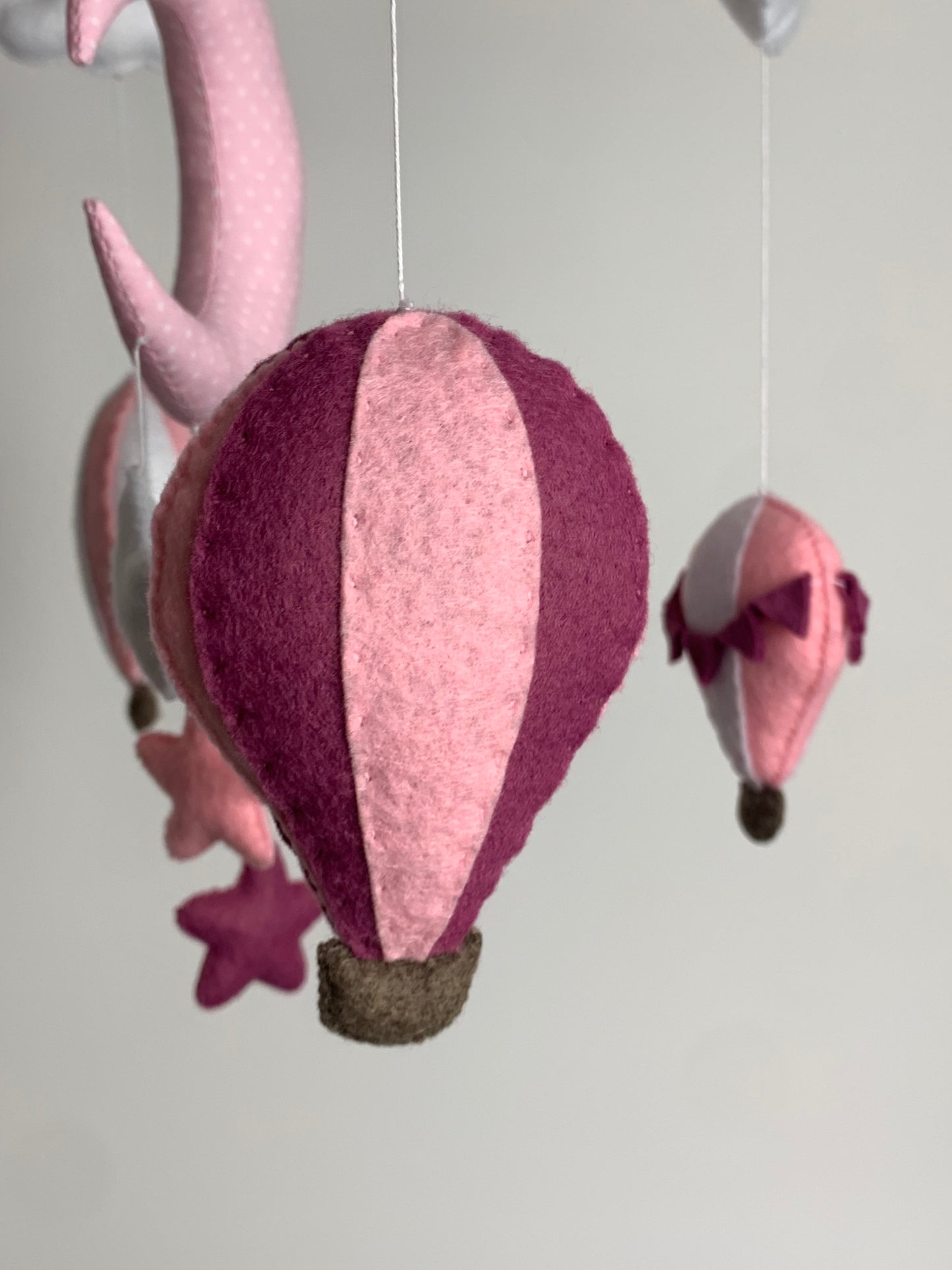 Mobile bébé, montgolfières rose. Décoration chambre bébé fille