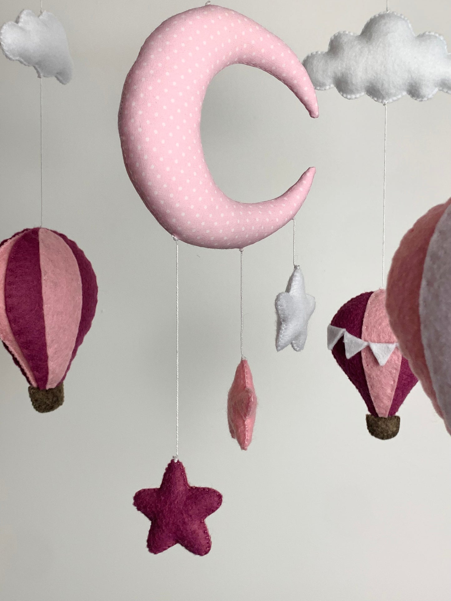 Mobile bébé, montgolfières rose. Décoration chambre bébé fille