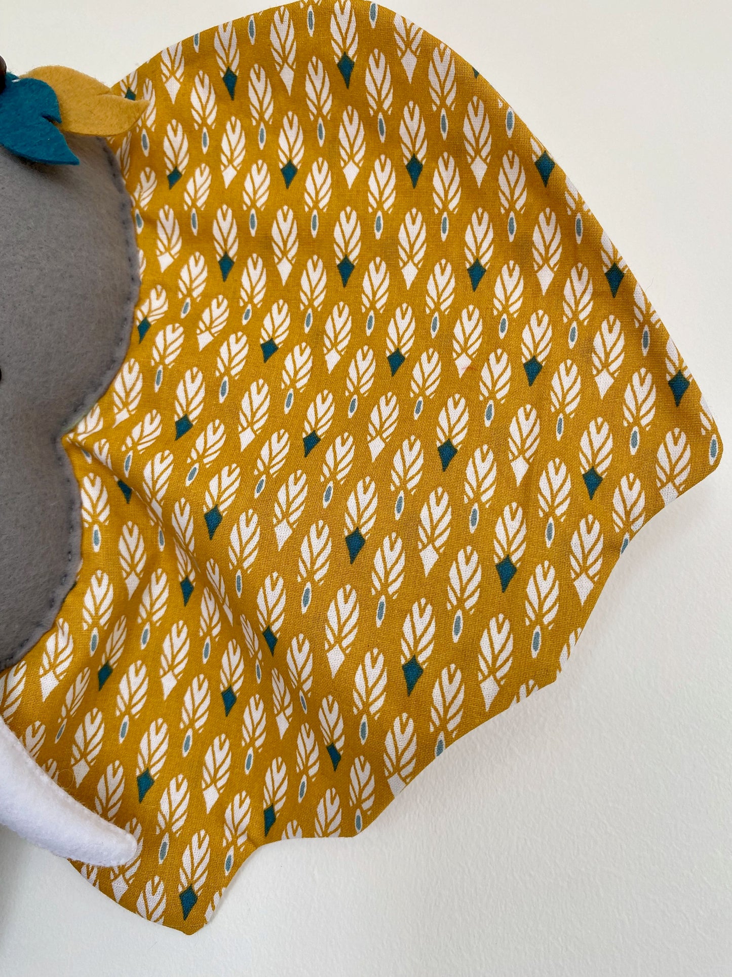 Trophée éléphant. Tête d'éléphant en tissu