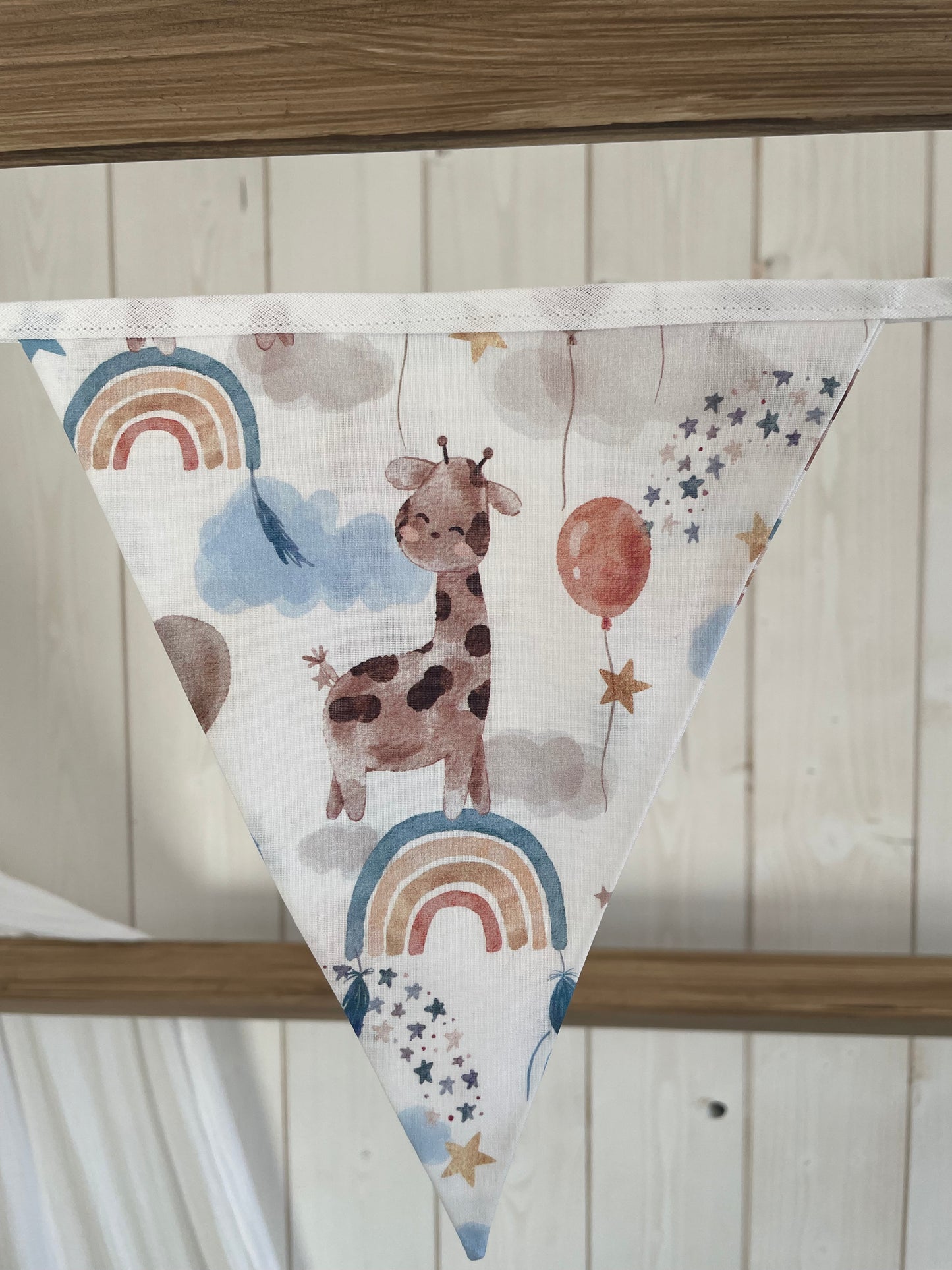 Guirlande de fanions. Girafe