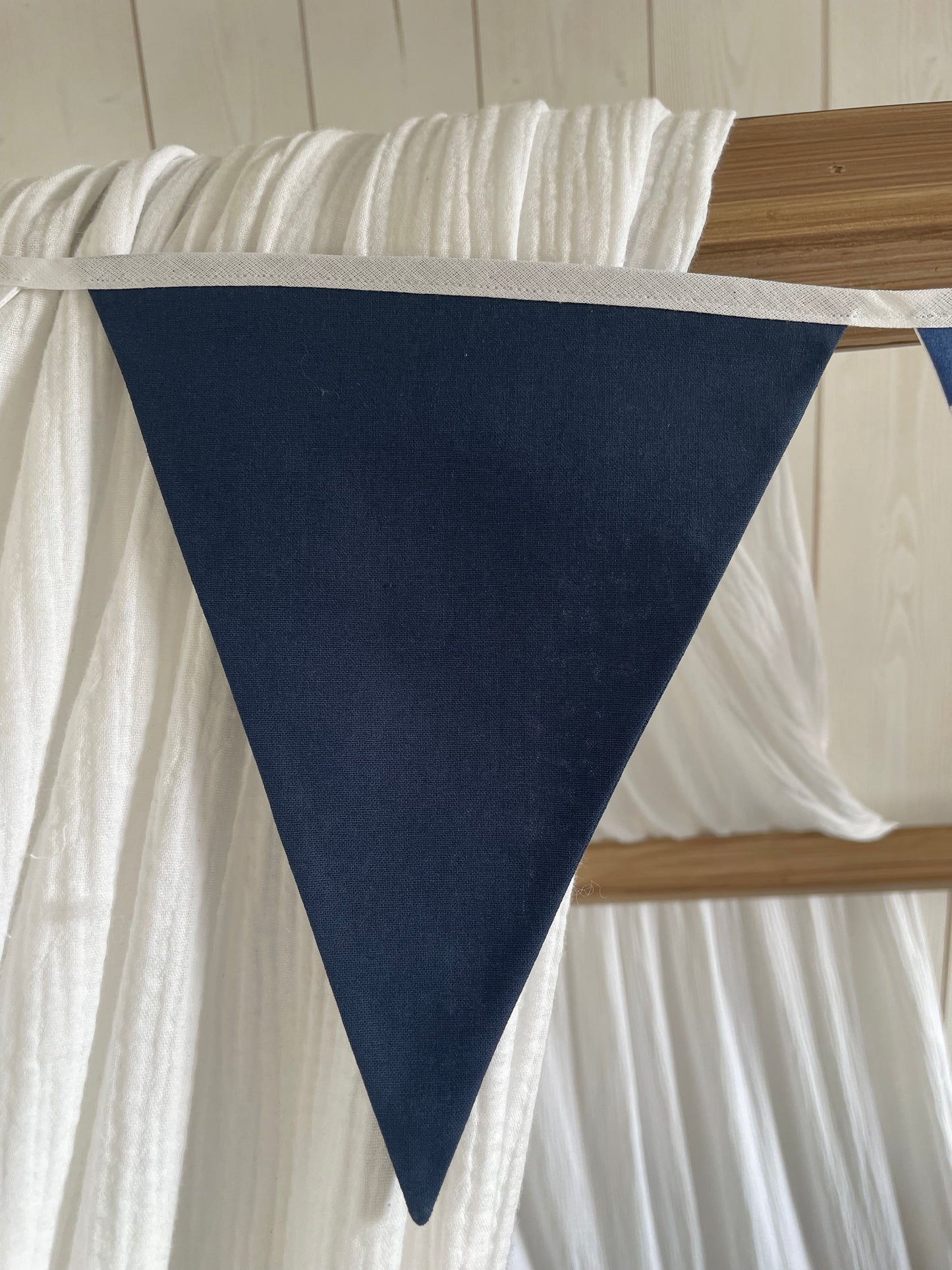 Guirlande de fanions. Dinosaures