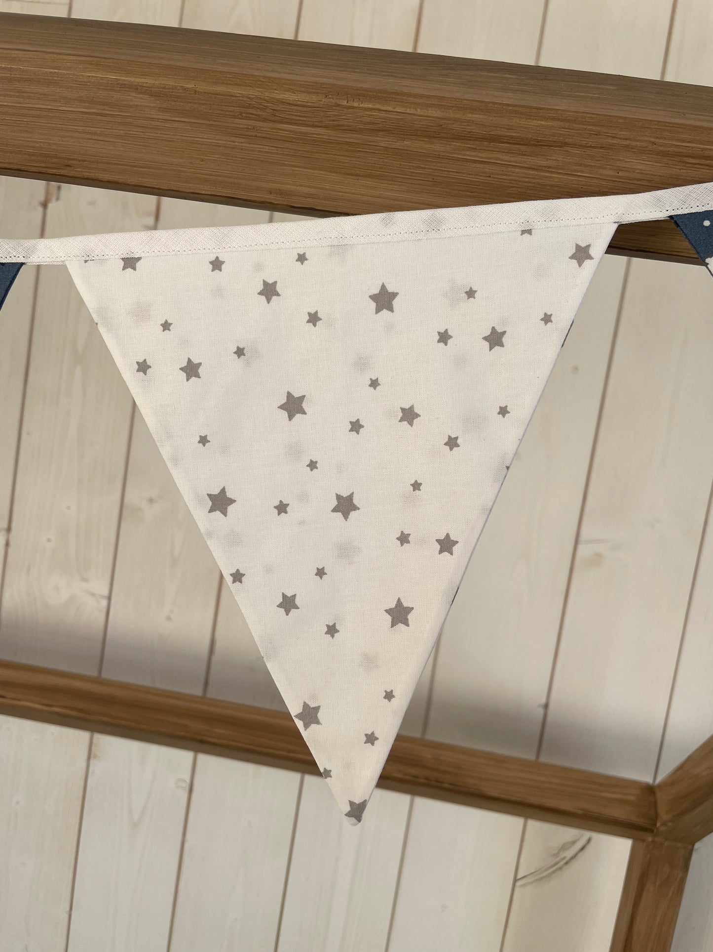 Guirlande de fanions. Ours polaire