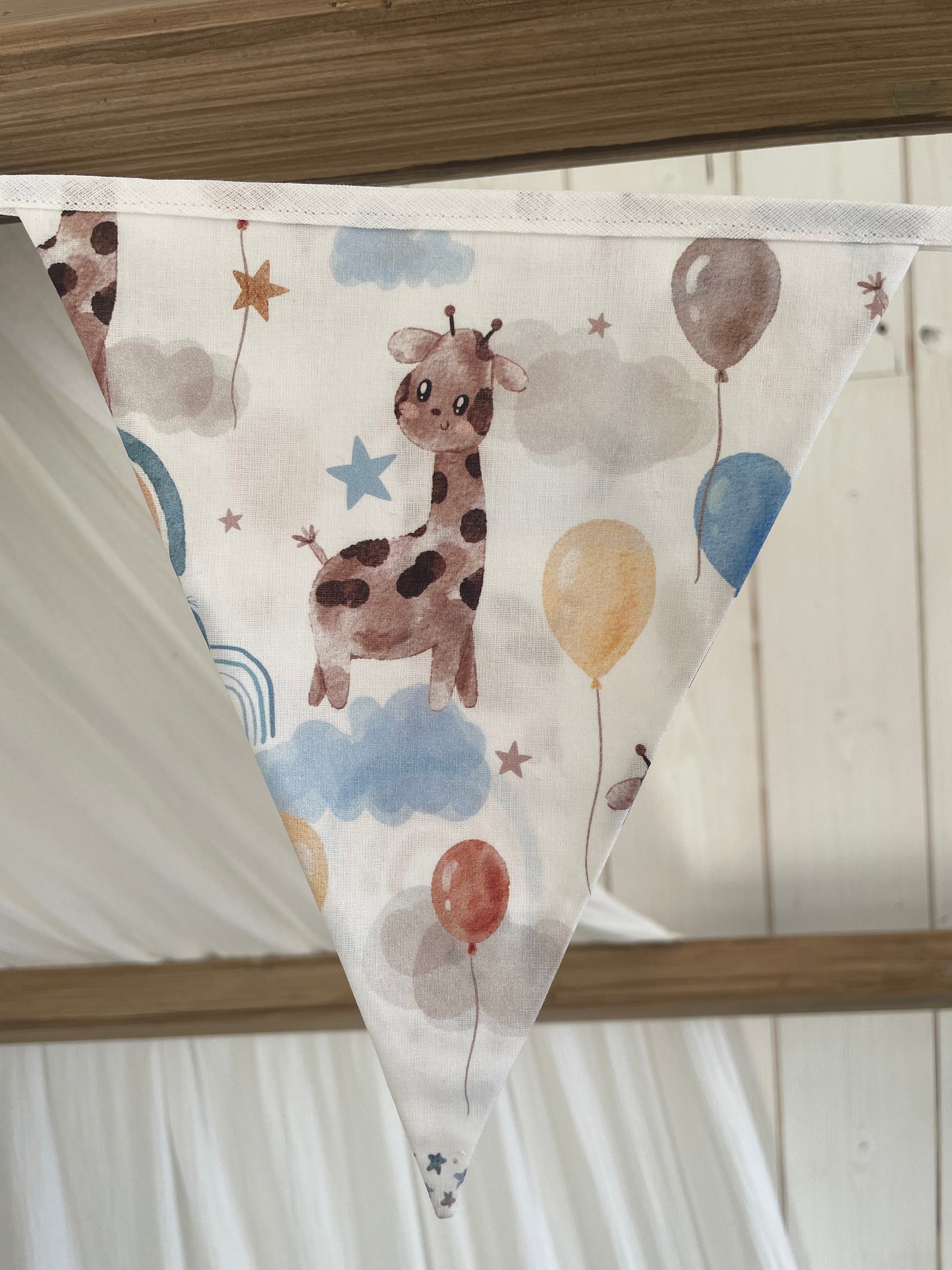 Guirlande de fanions. Girafe