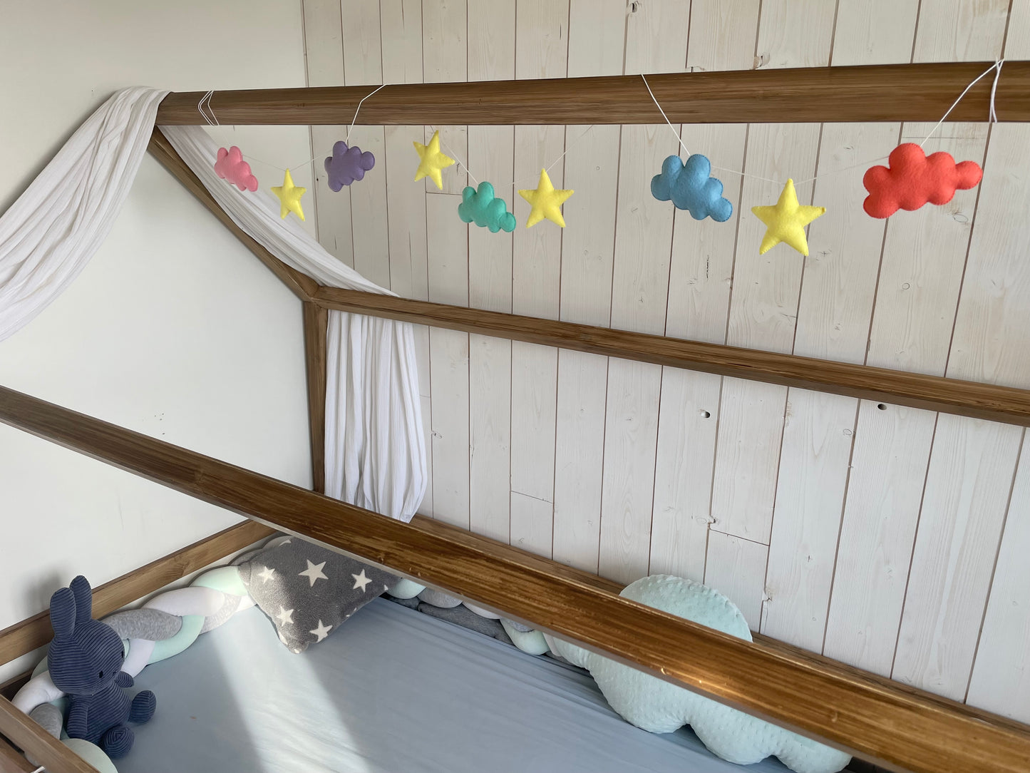 Guirlande à personnaliser. Cadeau de naissance