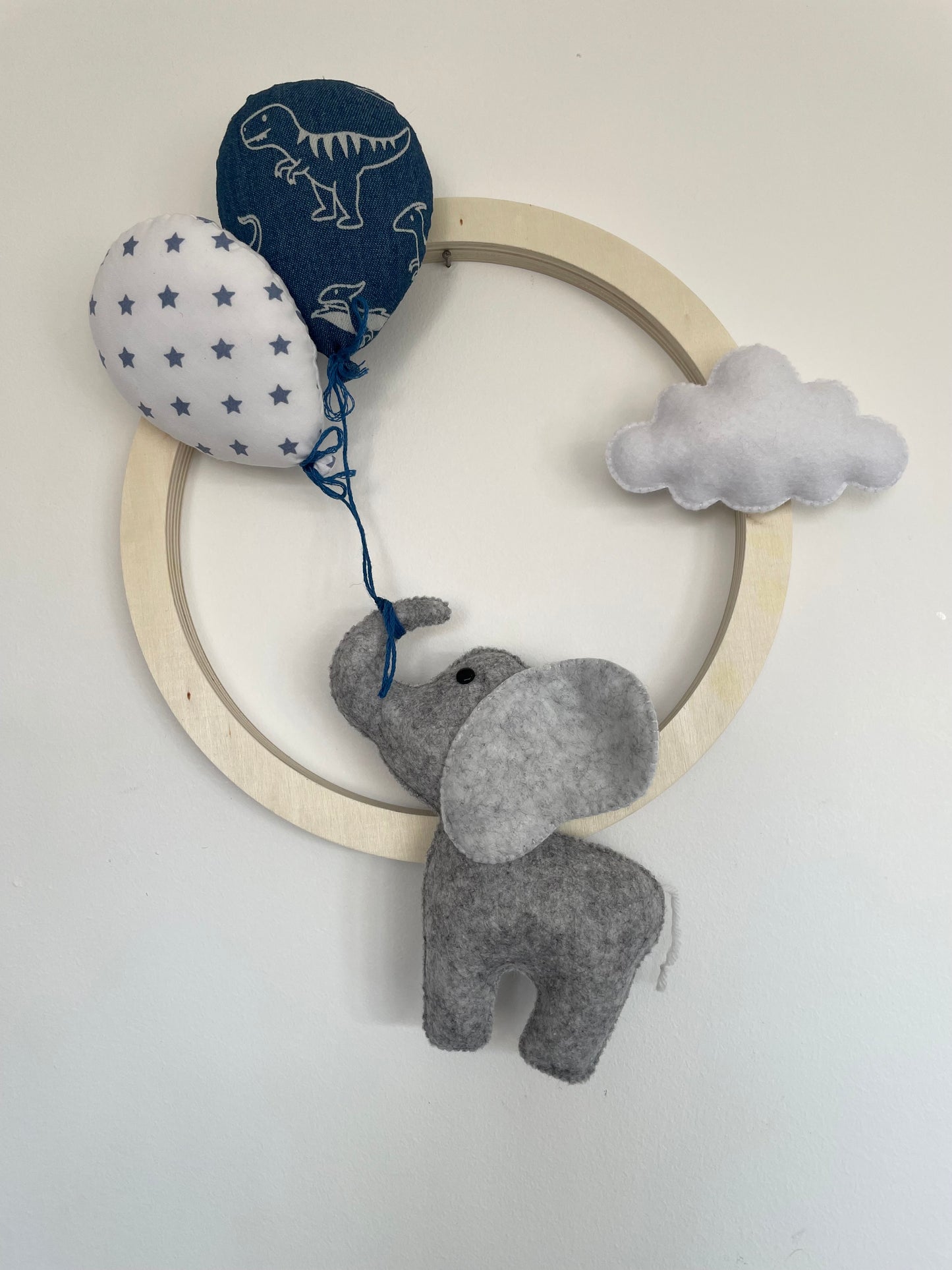 Couronne éléphant, ballons