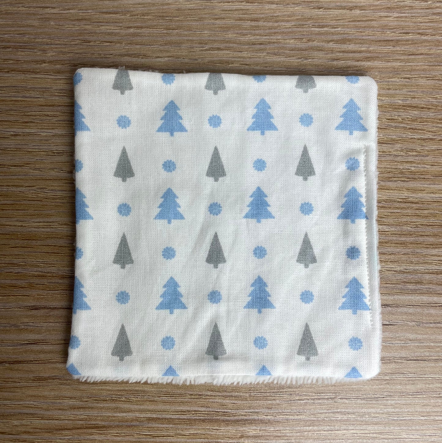 Lingettes bébé, semainier. Lingettes lavables