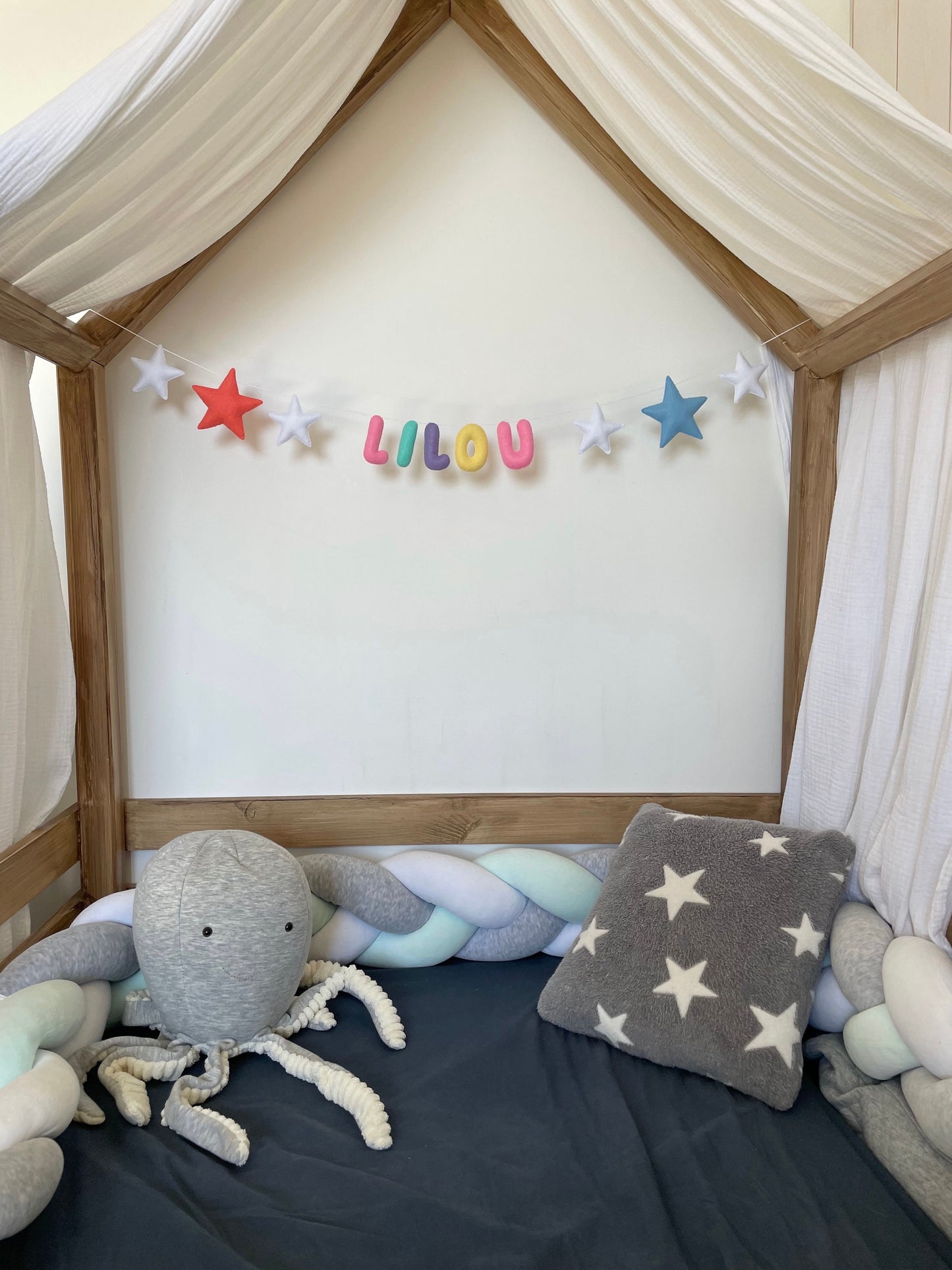 Guirlande de prénom. Guirlande en tissu à personnaliser