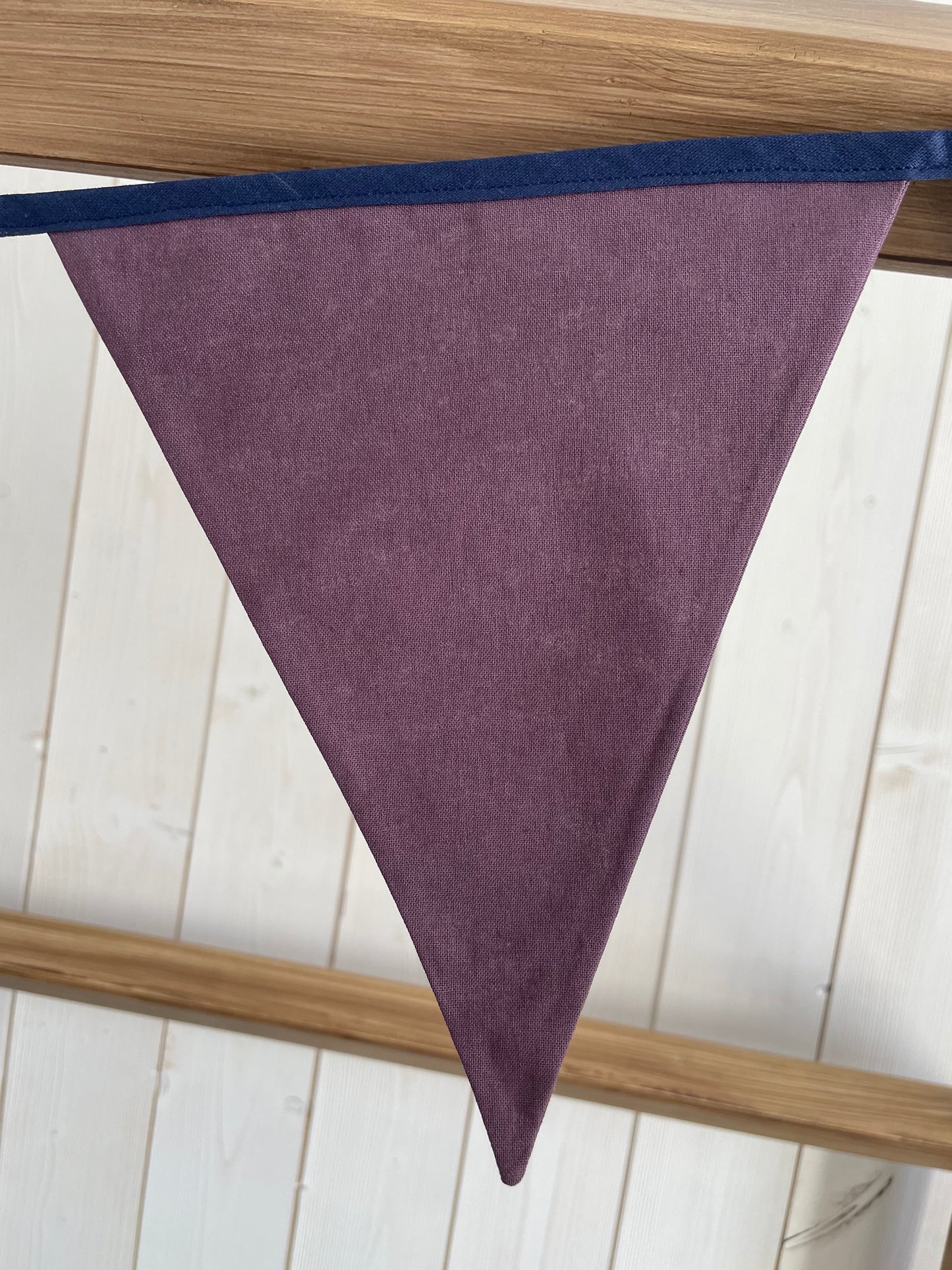 Guirlande de fanions. Couleurs unies