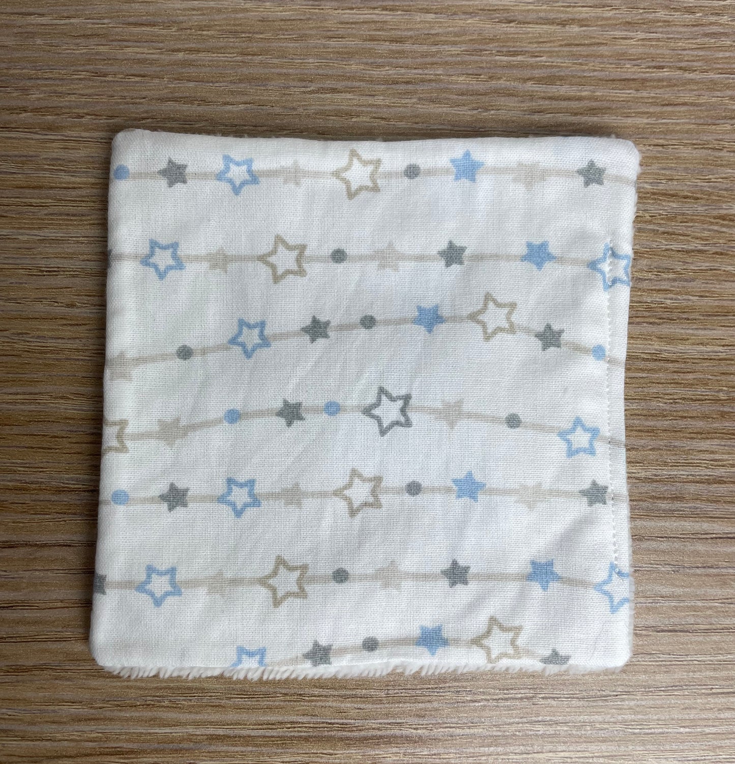 Lingettes bébé, semainier. Lingettes lavables