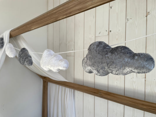 Guirlande de nuages