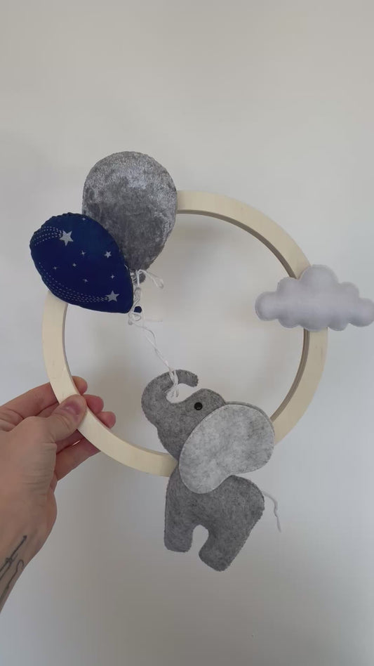 Couronne éléphant, ballons